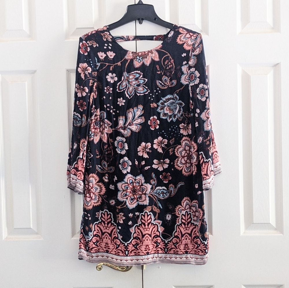 URBAN OUTFITTERS ECOTE Floral Bell Sleeves Low V Back Dress